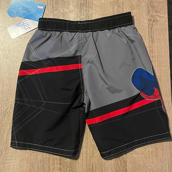 Spider-Man swimming trunks NWT - Picture 2 of 2